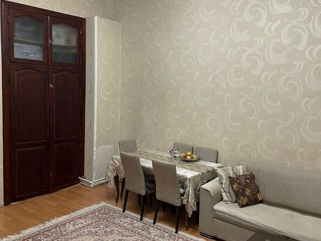 2 otaqlı köhnə tikili - Bayıl q. - 65 m²