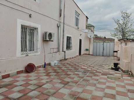 4 otaqlı həyət evi/bağ evi - Köhnə Günəşli q. - 200 m²