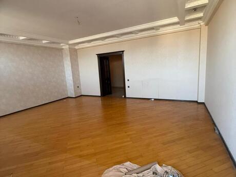 1 otaqlı yeni tikili - İnşaatçılar m. - 50 m²