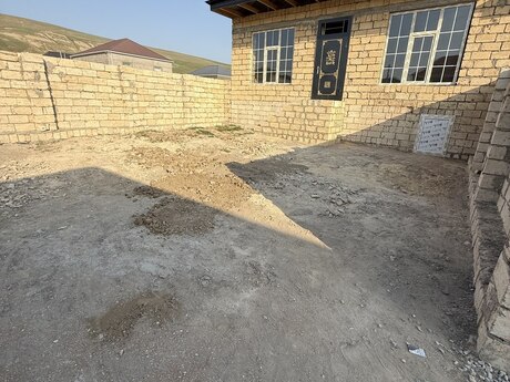 3 otaqlı həyət evi/bağ evi - Qobu q. - 100 m²
