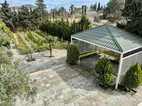 5 otaqlı həyət evi/bağ evi - Nardaran q. - 230 m²