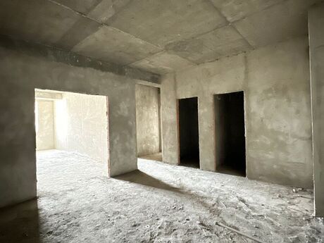 2 otaqlı yeni tikili - İnşaatçılar m. - 105 m²
