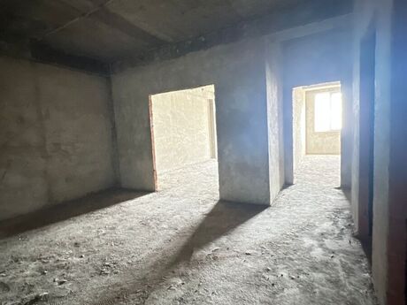 2 otaqlı yeni tikili - İnşaatçılar m. - 105 m²