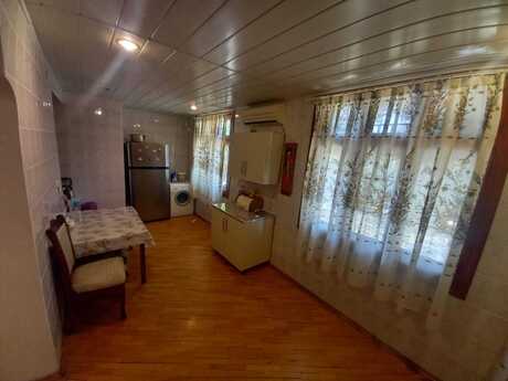 3 otaqlı köhnə tikili - Xalqlar Dostluğu m. - 90 m²