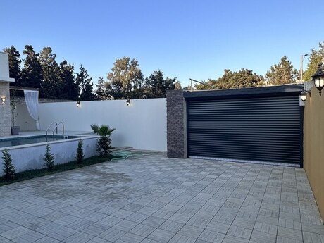 4 otaqlı həyət evi/bağ evi - Şüvəlan q. - 140 m²