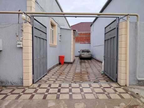 3 otaqlı həyət evi/bağ evi - Zığ q. - 200 m²