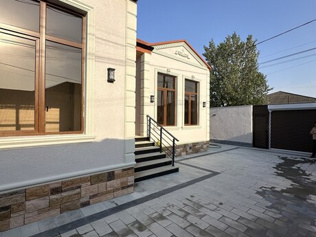 4 otaqlı həyət evi/bağ evi - Maştağa q. - 120 m²