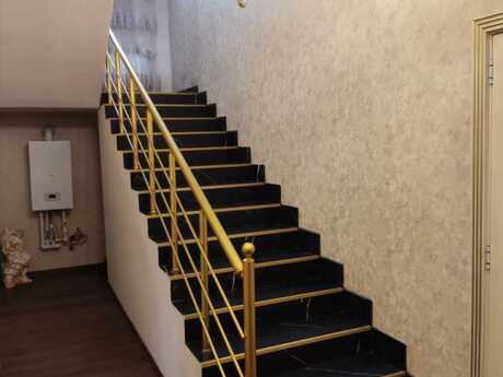 4 otaqlı həyət evi/bağ evi - Sumqayıt - 156 m²