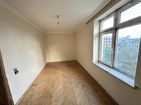 2 otaqlı köhnə tikili - Nəriman Nərimanov m. - 44 m²