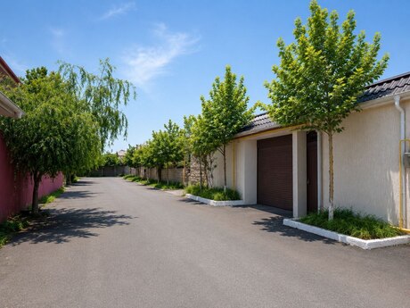 7 otaqlı həyət evi/bağ evi - Mərdəkan q. - 315 m²