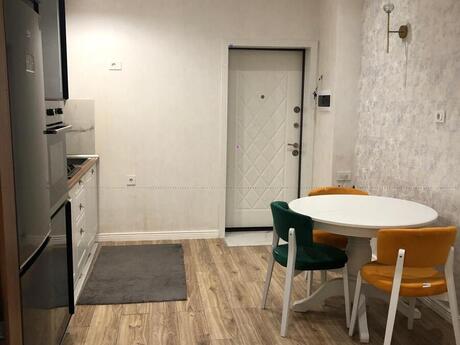 2 otaqlı yeni tikili - Azadlıq Prospekti m. - 75 m²
