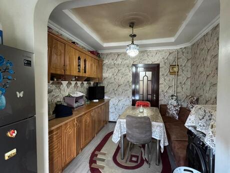 3 otaqlı köhnə tikili - Əhmədli m. - 80 m²