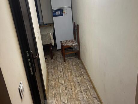 1 otaqlı köhnə tikili - Böyükşor q. - 30 m²