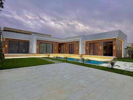 5 otaqlı həyət evi/bağ evi - Mərdəkan q. - 250 m²