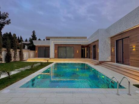 5 otaqlı həyət evi/bağ evi - Mərdəkan q. - 250 m²