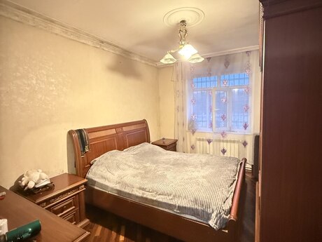 3 otaqlı köhnə tikili - Həzi Aslanov m. - 80 m²