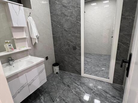 4 otaqlı həyət evi/bağ evi - Qəbələ - 240 m²