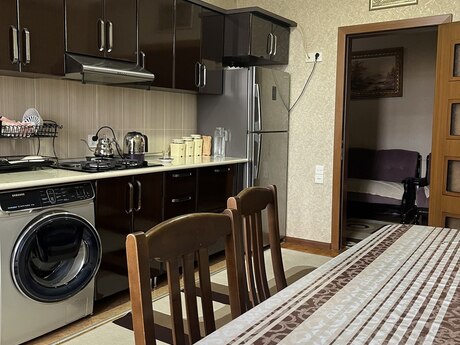 3 otaqlı yeni tikili - Əhmədli q. - 128 m²