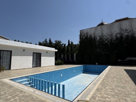 7 otaqlı həyət evi/bağ evi - Bilgəh q. - 550 m²