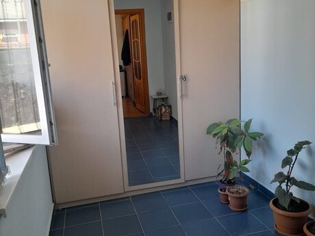 4 otaqlı həyət evi/bağ evi - Əmircan q. - 118 m²