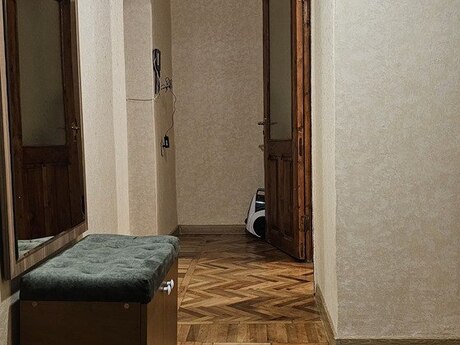 2 otaqlı köhnə tikili - Yeni Yasamal q. - 43 m²