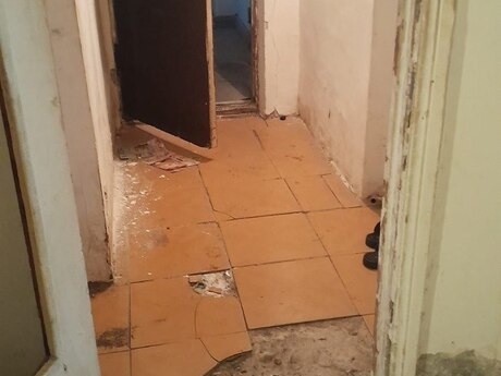 2 otaqlı köhnə tikili - Neftçilər m. - 50 m²
