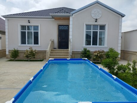 4 otaqlı həyət evi/bağ evi - Buzovna q. - 150 m²