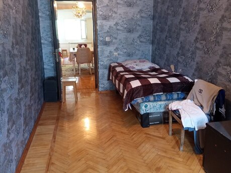 3 otaqlı köhnə tikili - Biləcəri q. - 75 m²