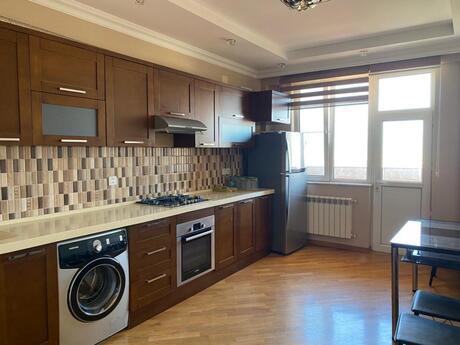 2 otaqlı yeni tikili - Bakıxanov q. - 100 m²