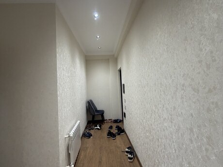 3 otaqlı yeni tikili - İnşaatçılar m. - 125 m²