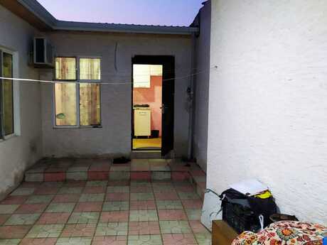 2 otaqlı həyət evi/bağ evi - Maştağa q. - 50 m²
