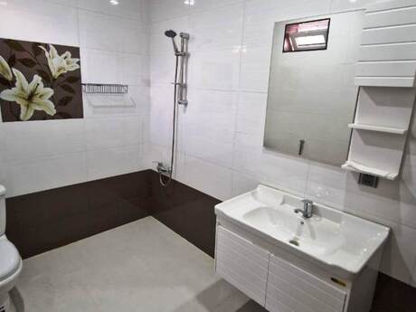 4 otaqlı həyət evi/bağ evi - Şağan q. - 156 m²