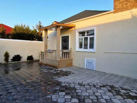 4 otaqlı həyət evi/bağ evi - Şağan q. - 156 m²