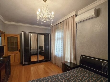 4 otaqlı köhnə tikili - Memar Əcəmi m. - 110 m²