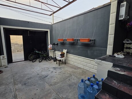 3 otaqlı həyət evi/bağ evi - Həzi Aslanov q. - 90 m²