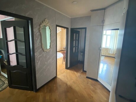3 otaqlı köhnə tikili - Əmircan q. - 56 m²