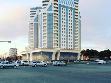 4 otaqlı yeni tikili - Həzi Aslanov m. - 200 m²