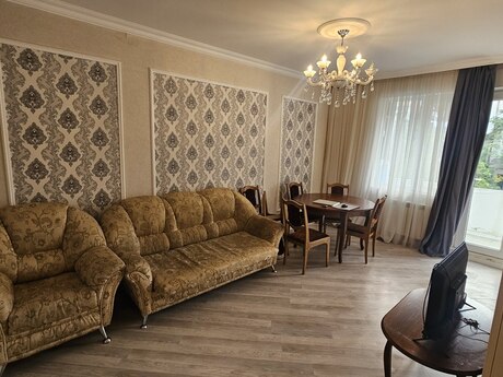 2 otaqlı köhnə tikili - Memar Əcəmi m. - 55 m²