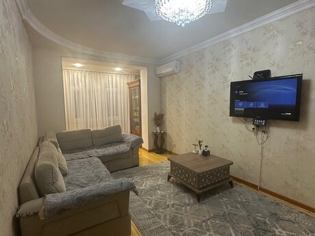 4 otaqlı köhnə tikili - Xətai r. - 87 m²