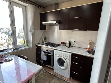 2 otaqlı köhnə tikili - Əhmədli m. - 56 m²