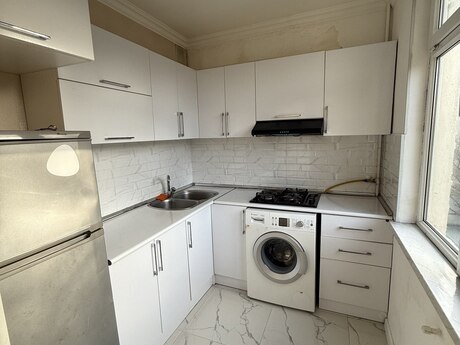 2 otaqlı köhnə tikili - 20 Yanvar m. - 50 m²
