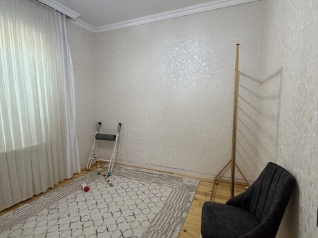 4 otaqlı həyət evi/bağ evi - Binə q. - 85 m²