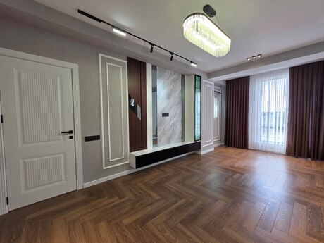 Объявление №6128067 - Баку, Сураханский  р., 3-комн., 98 м², 5/17 этаж