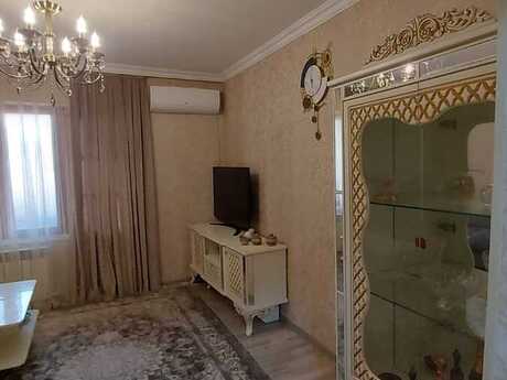 3 otaqlı köhnə tikili - Lökbatan q. - 70 m²