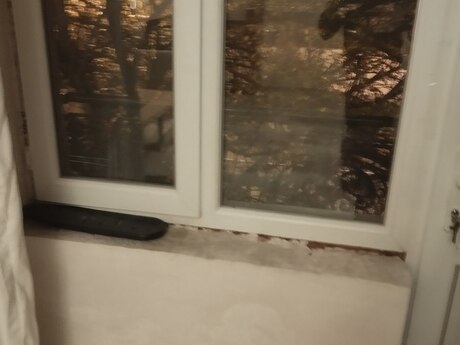 2 otaqlı köhnə tikili - 8 Noyabr m. - 70 m²