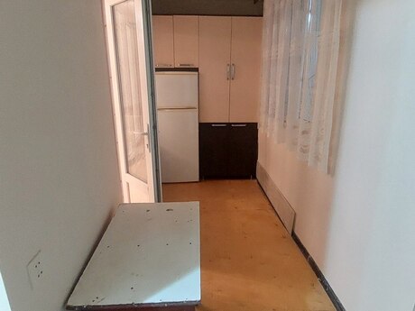 2 otaqlı köhnə tikili - Həzi Aslanov m. - 45 m²