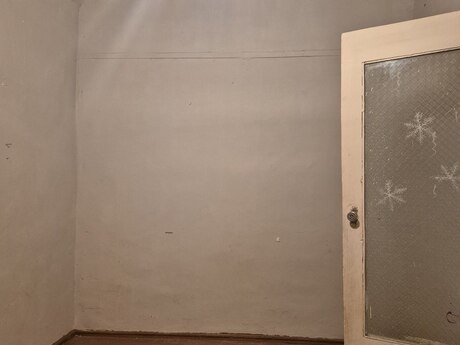1 otaqlı həyət evi/bağ evi - İnşaatçılar m. - 30 m²