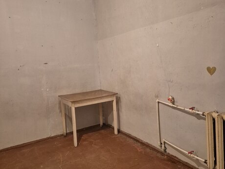 1 otaqlı həyət evi/bağ evi - İnşaatçılar m. - 30 m²