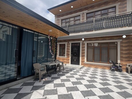 5 otaqlı həyət evi/bağ evi - Masazır q. - 180 m²