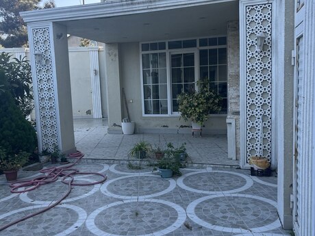 4 otaqlı həyət evi/bağ evi - Mərdəkan q. - 175 m²